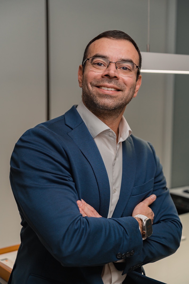 Dr. Bruno Brabo